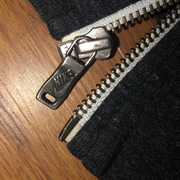 Nike Zip-Up Jacket - Picture 5 of 5